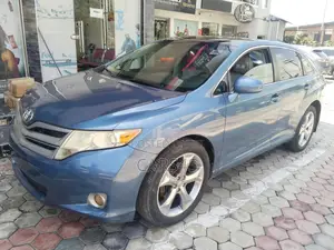 Toyota Venza 2011 Blue