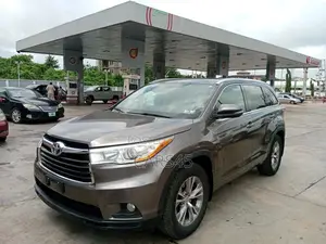 Toyota Highlander 2015 Gray