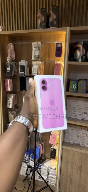 New Apple iPhone 16 Plus 256 GB Pink