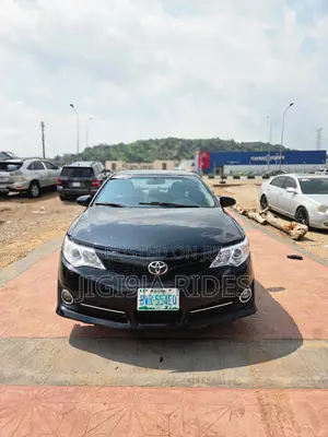 Toyota Camry 2013 Black