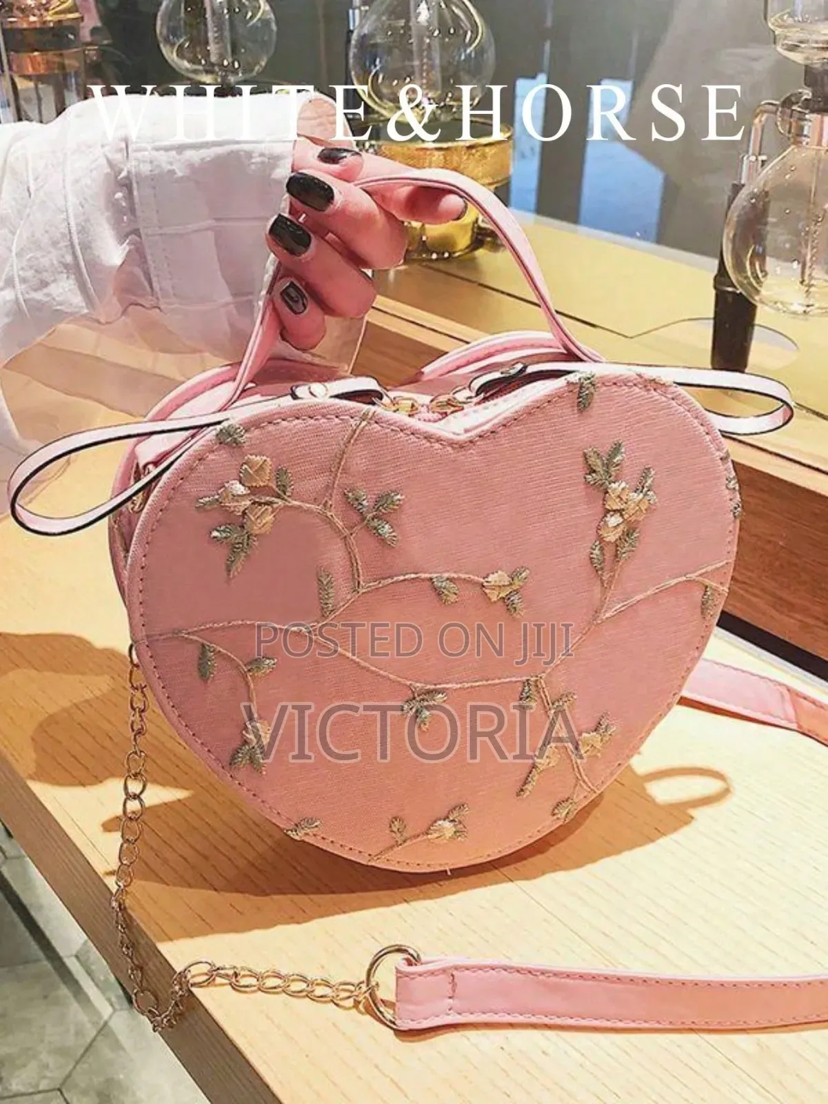 Victoria's Collections