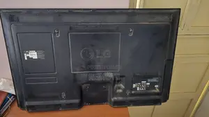Clean Lg Plasma Tv for Sale! 