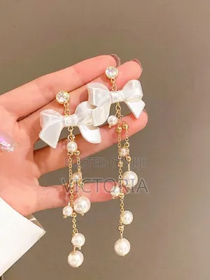Victoria's Collections