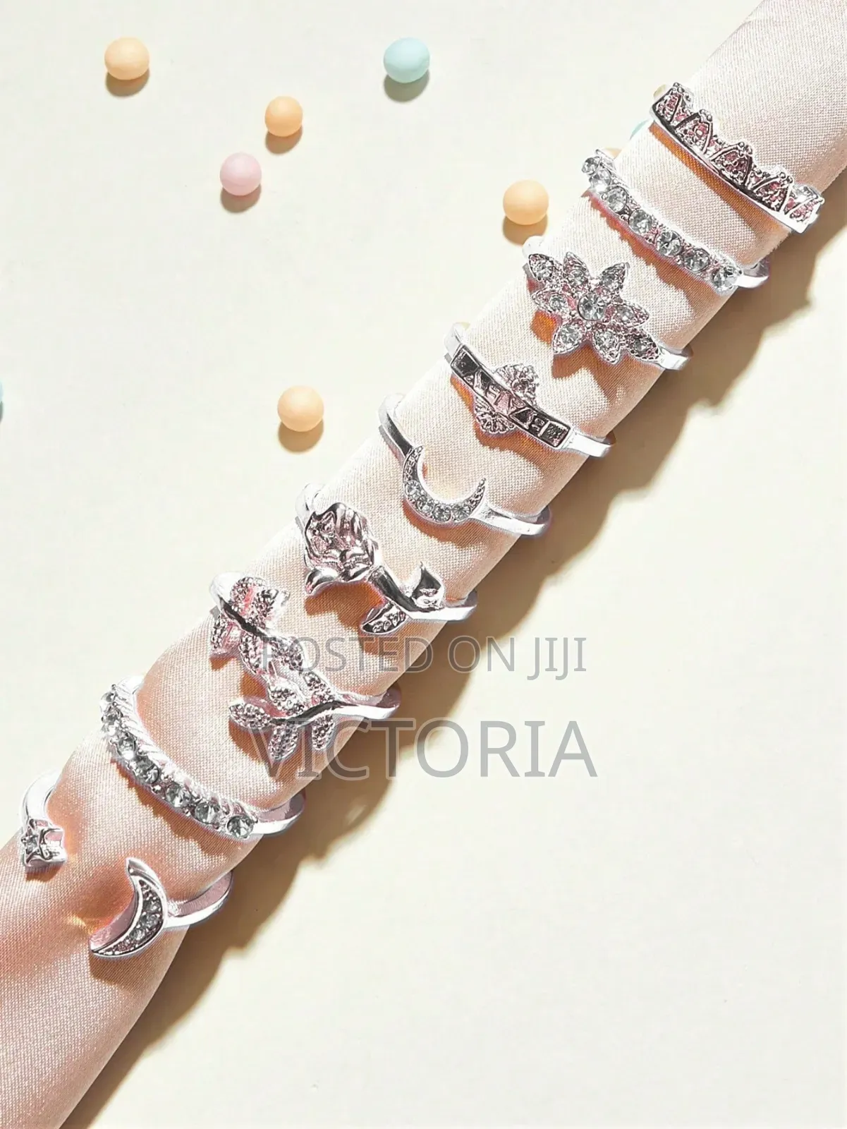Victoria's Collections