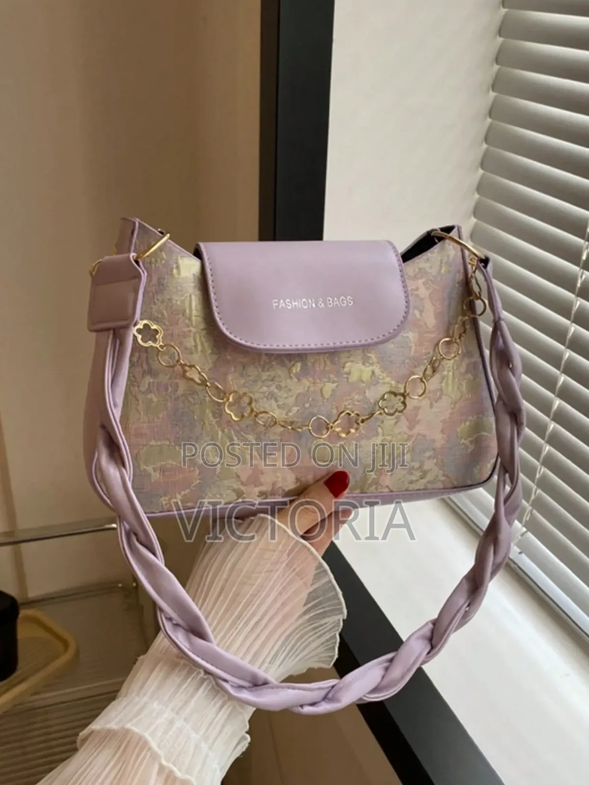 Victoria's Collections