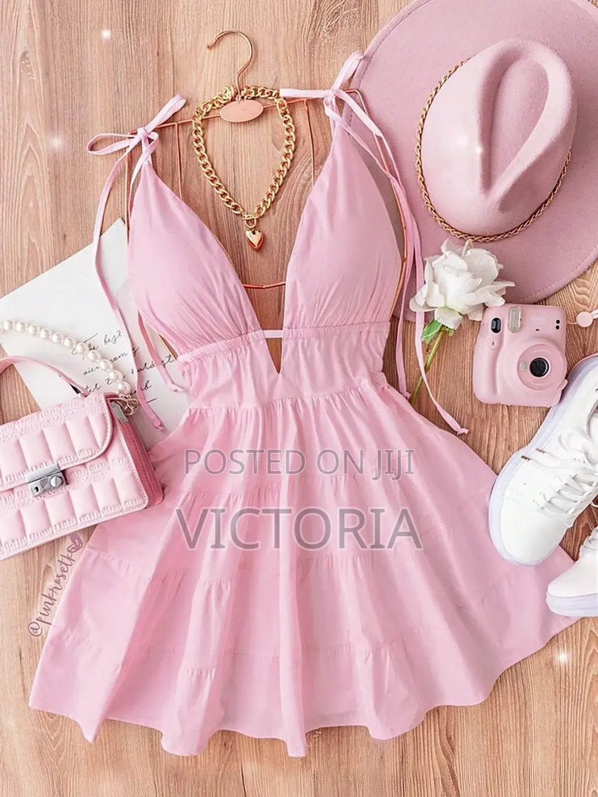 Victoria's Collections