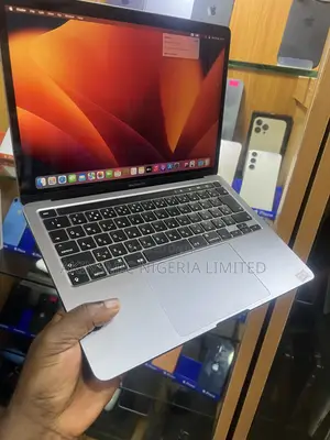 Laptop Apple MacBook Pro 2020 8GB Intel Core i5 SSD 512GB