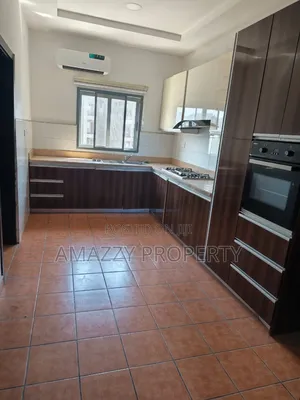 3bdrm Apartment in Oniru, Lekki Phase 1 for sale