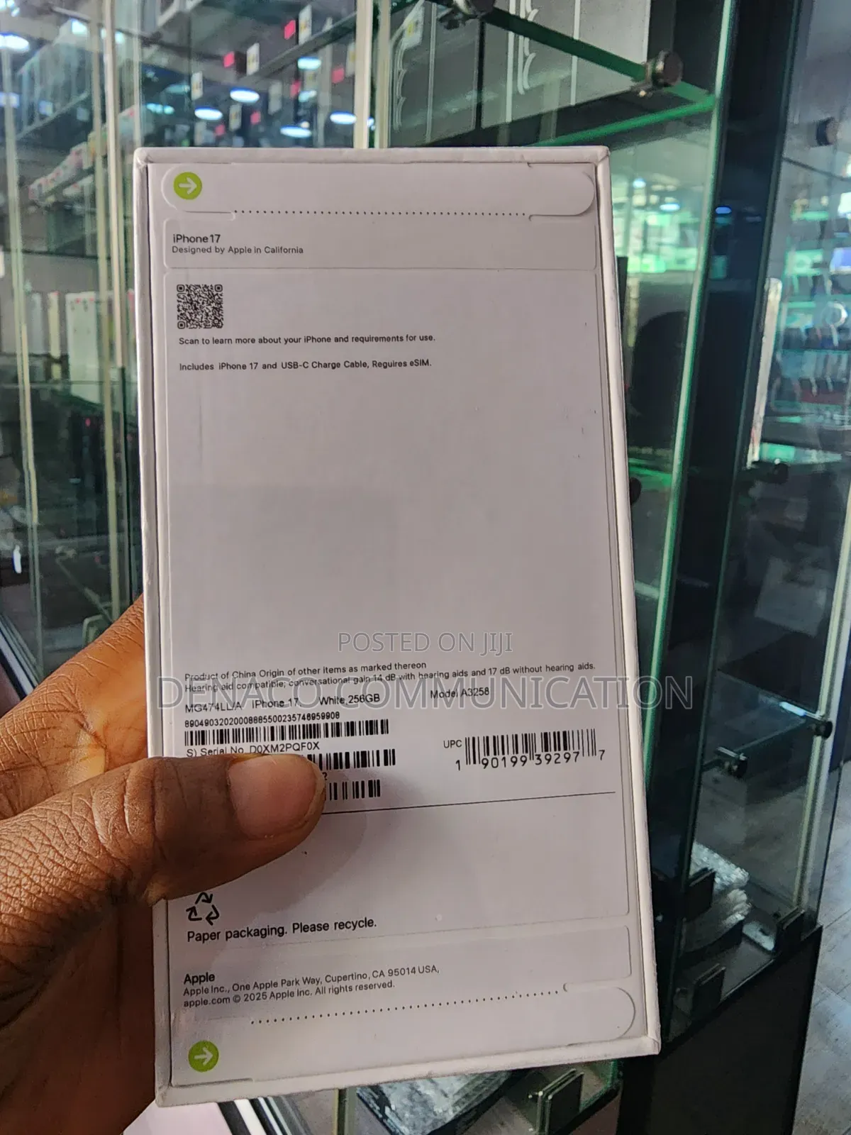 New Apple iPhone 17 256 GB White