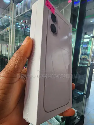 New Apple iPhone 17 256 GB White