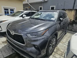Toyota Highlander 2021