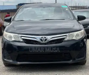 Toyota Camry LE 4dr Sedan (2.5L 4cyl 6A) 2013 Black
