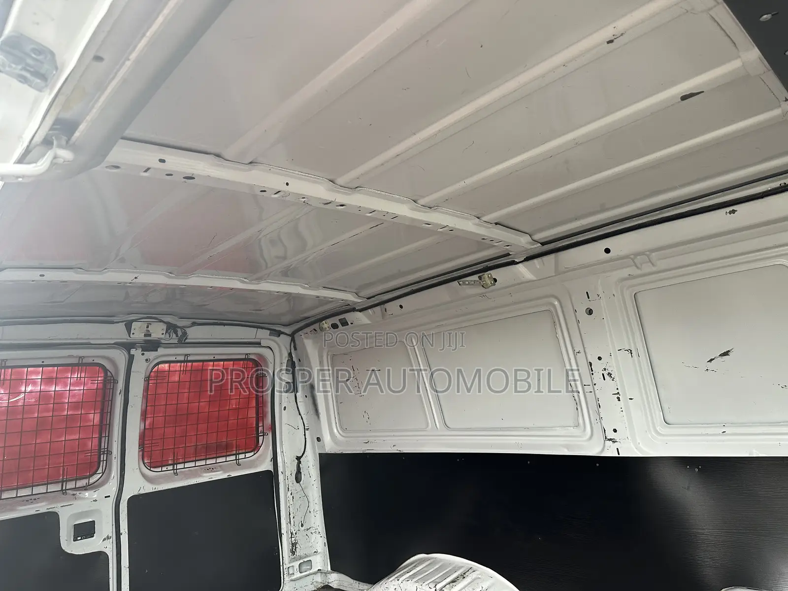 Ford E250 2014 White