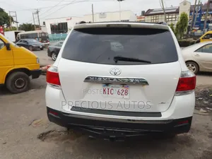 Toyota Highlander 2013 White