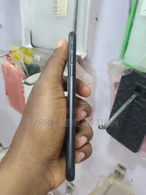 Apple iPhone XR 64 GB Black
