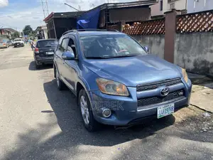 Toyota RAV4 Limited V6 2009 Blue