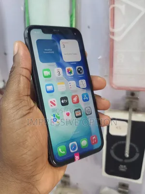 Apple iPhone 11 64 GB Black