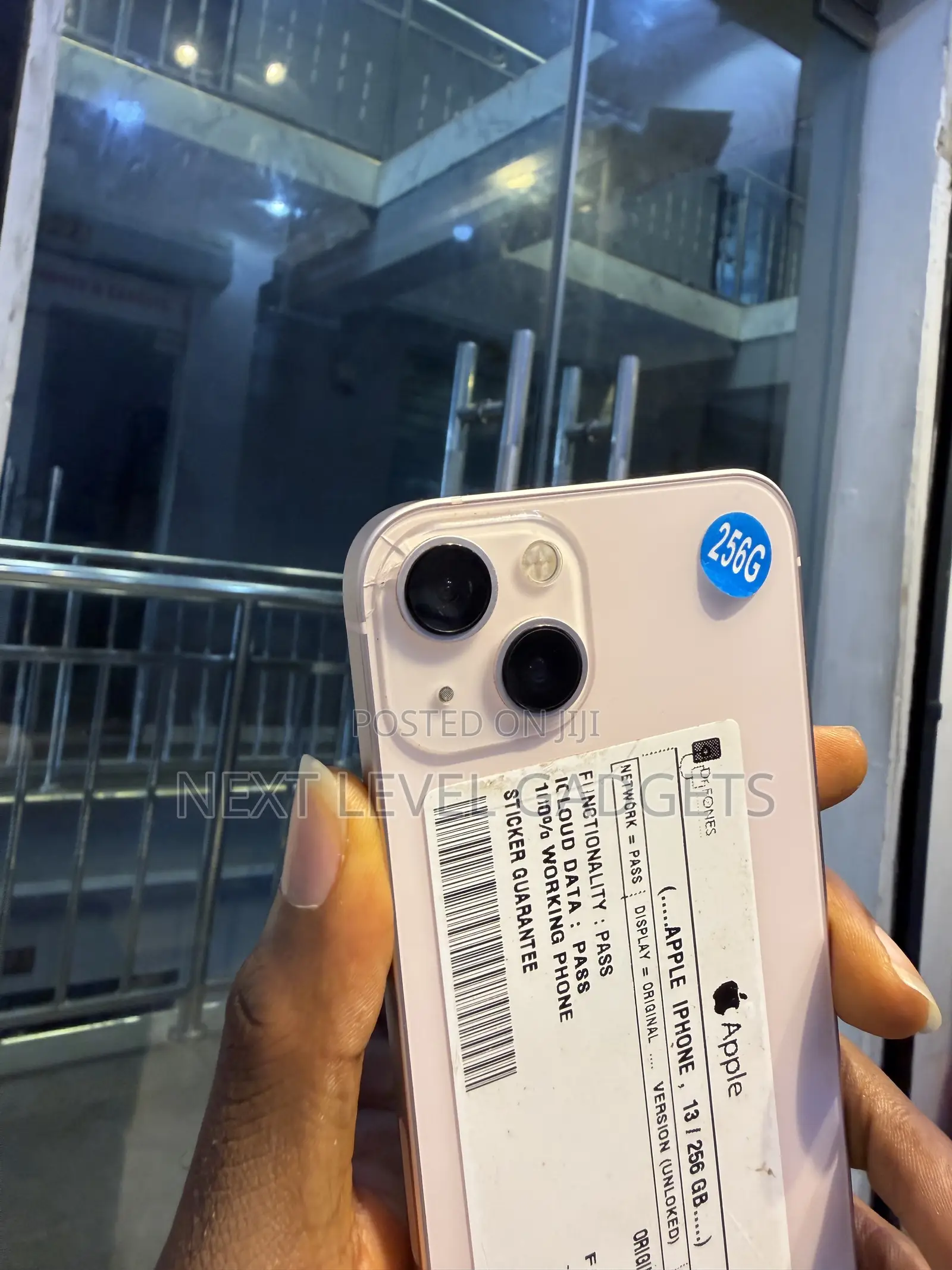 Apple iPhone 13 256 GB Pink
