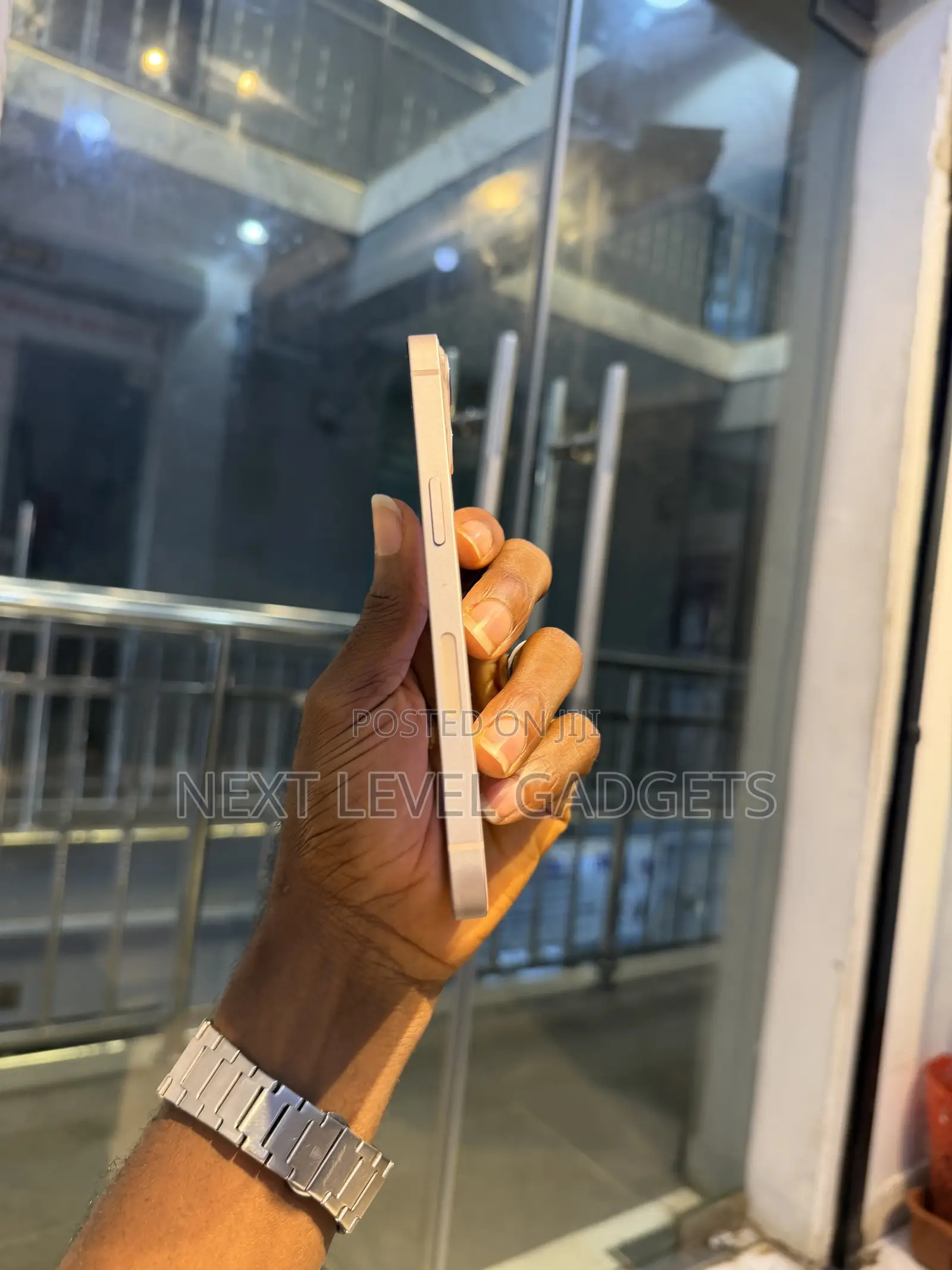 Apple iPhone 13 256 GB Pink