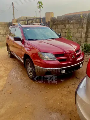 Mitsubishi Outlander 2005 Red