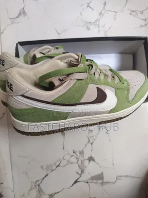 Original Nike Sneakers