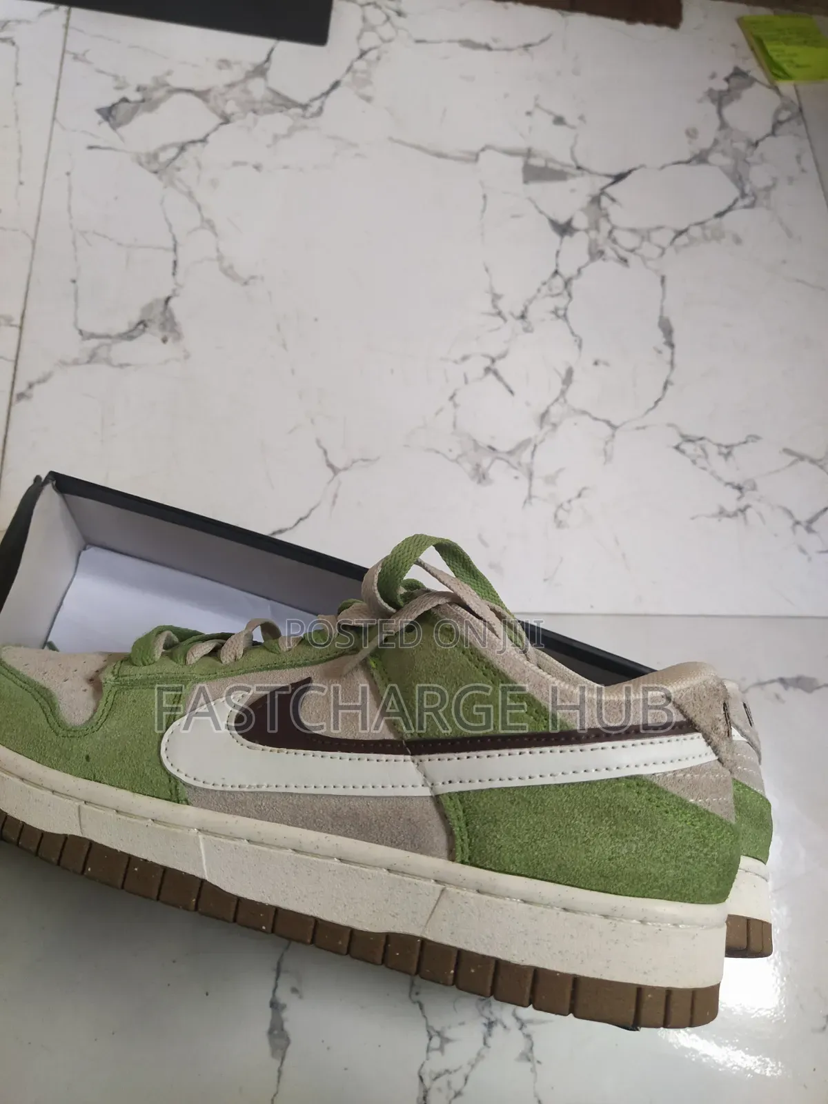 Original Nike Sneakers