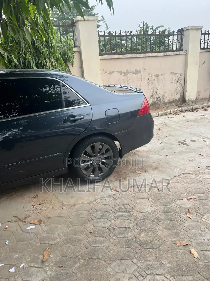 Honda Accord 2.4 Exec 2007 Gray