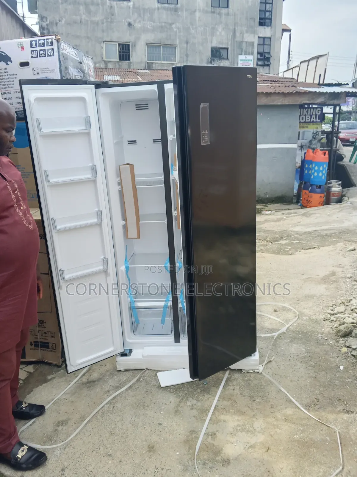 TCL Side by Side Refrigerator 500l