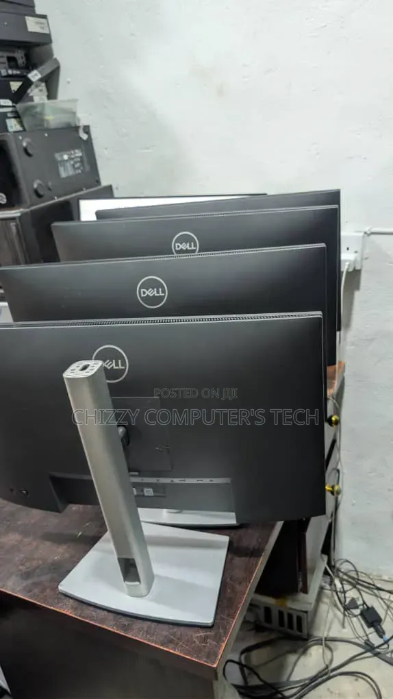 Dell 24inches Type C Monitor