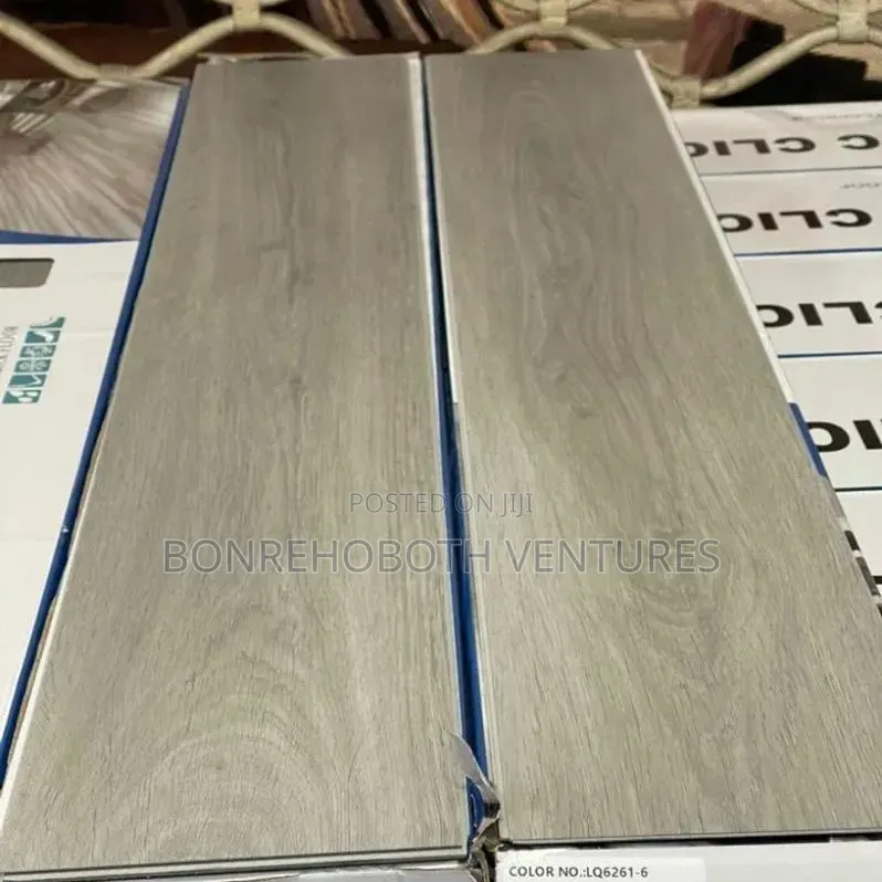 SPC Click Floor Sheet 19cm by 4ft