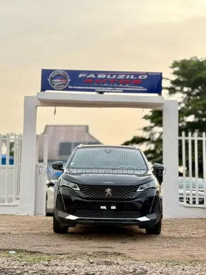 Peugeot 5008 2023 Black