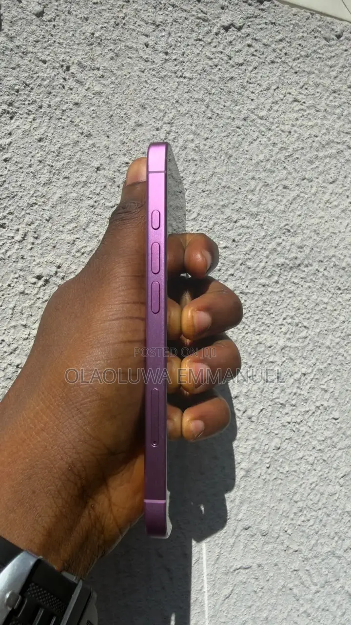 Apple iPhone 16 256 GB Pink