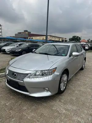Lexus ES 2015 Silver