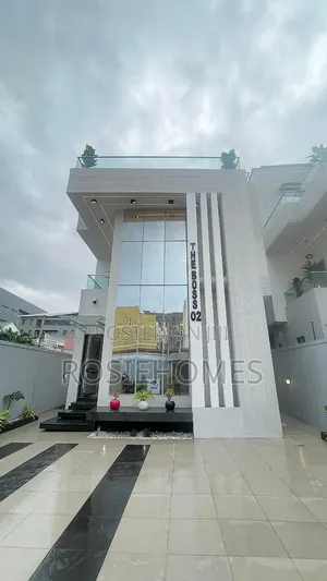 5bdrm Duplex in Lekki Phase 1 for sale