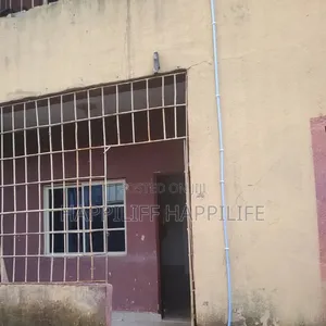 1bdrm Room & Parlour in Spilbath, Owerri for rent