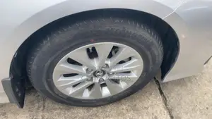 Toyota Corolla LE 2022 Silver