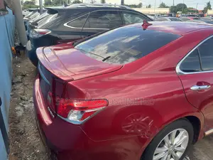 Lexus ES 350 2011 Red
