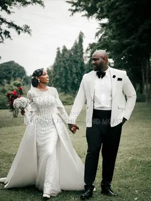 Haute Couture White Architectural Collar Lace Mermaid Bridal Gown