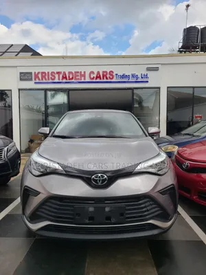 Toyota C-HR 2023 Silver