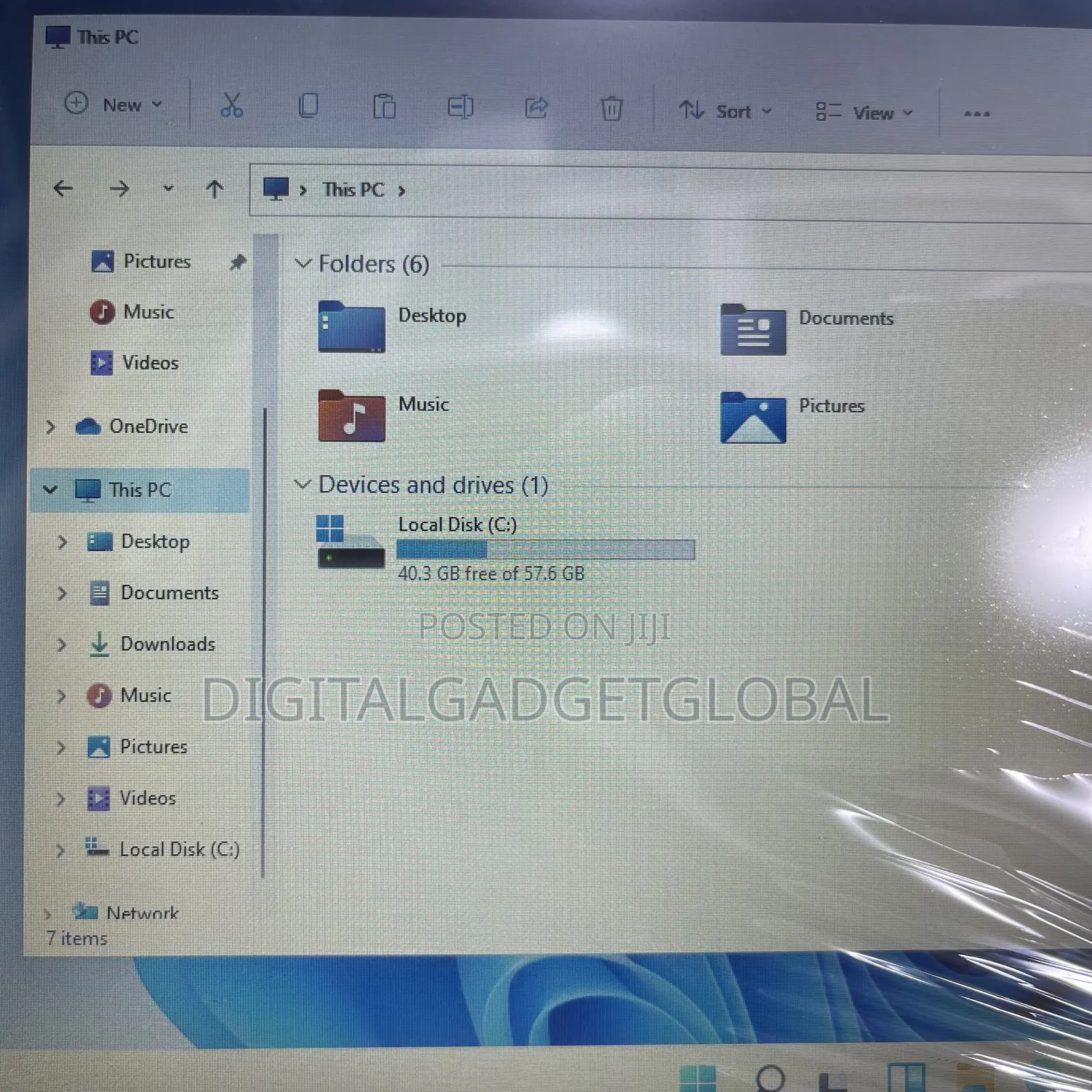 Laptop Dell Latitude 3190 4GB Intel Pentium SSD 60GB