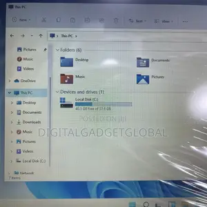 Laptop Dell Latitude 3190 4GB Intel Pentium SSD 60GB