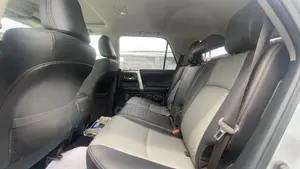 Toyota 4-Runner SR5 4x2 2019 Silver
