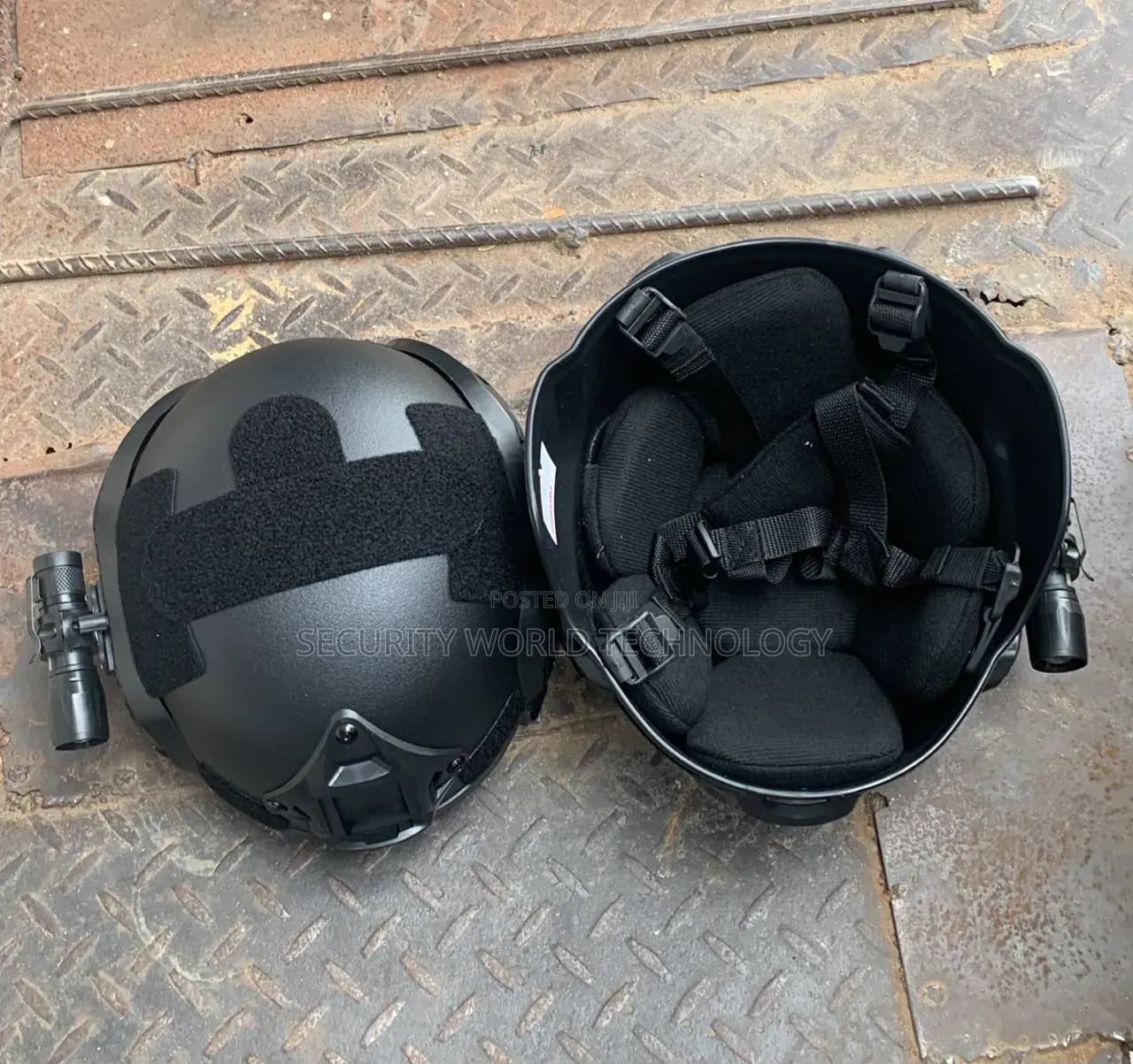 Tactical Helmet With Touch Light