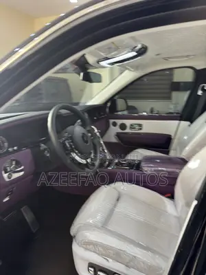 New Rolls-Royce Cullinan Base 2026 Black