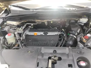 Honda CR-V 2010 Gold