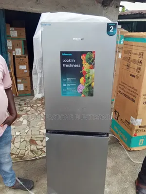 Hisense Bottom Freezer and Top Refrigerator 275l