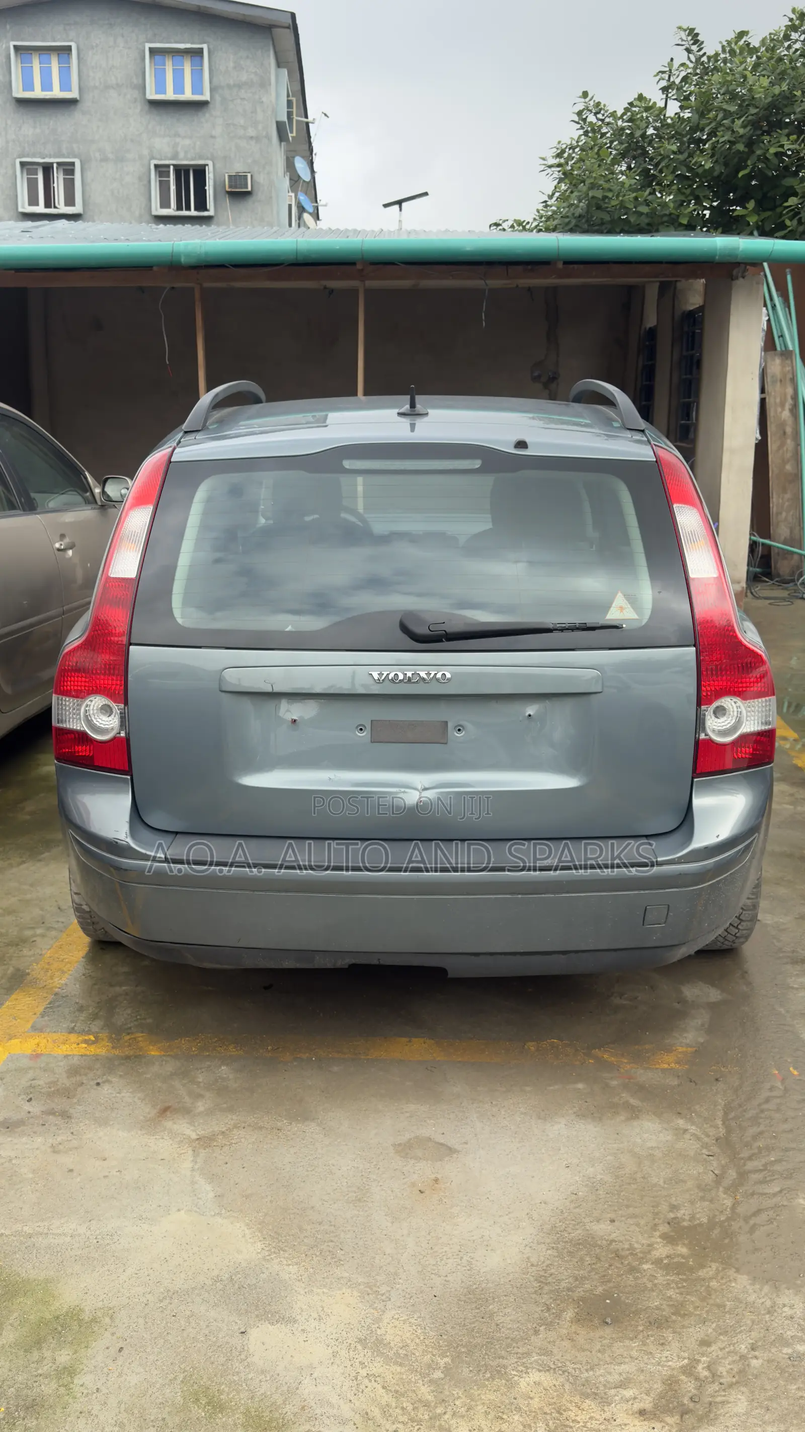 Volvo V50 2010 Gray