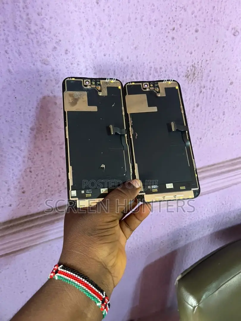 Apple Follow Come Screens