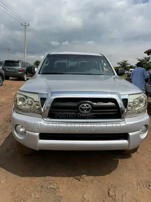 Toyota Tacoma 2006 Silver