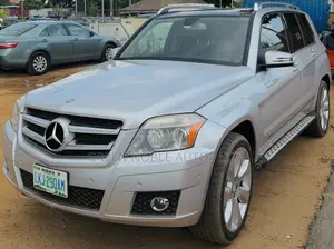 Mercedes-Benz GLK-Class 350 4MATIC 2010 Silver